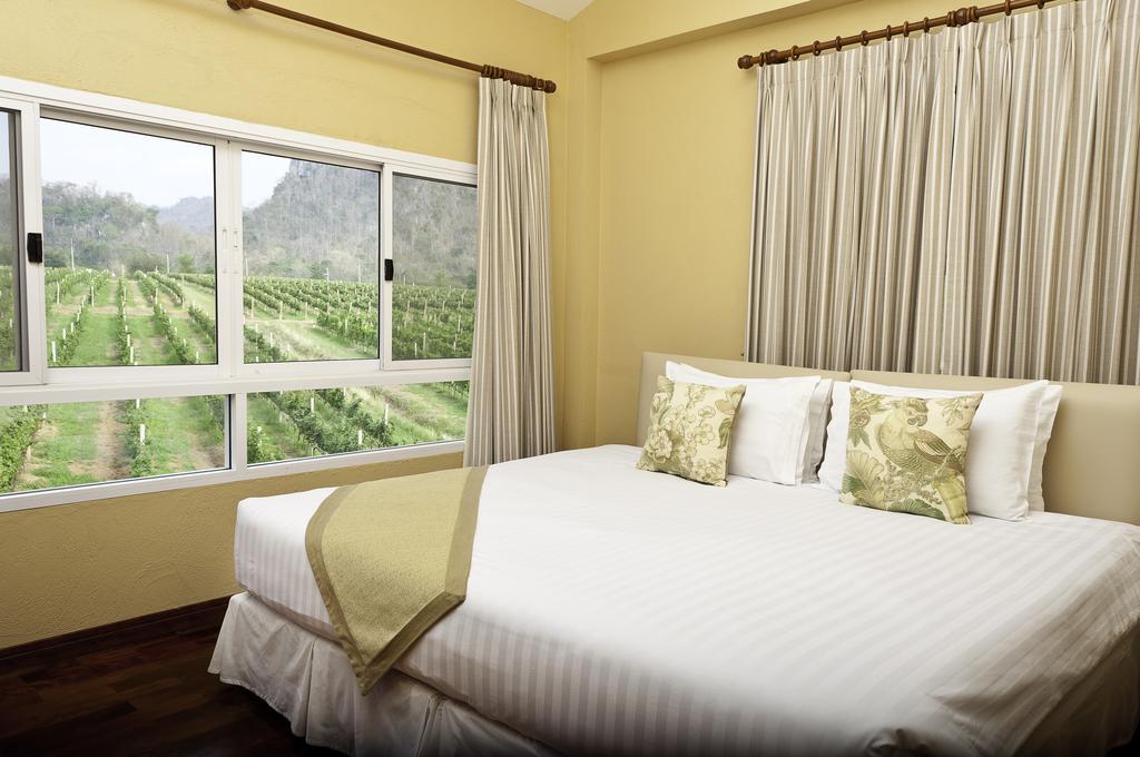 Granmonte Wine Cottage Phayayen Phòng bức ảnh