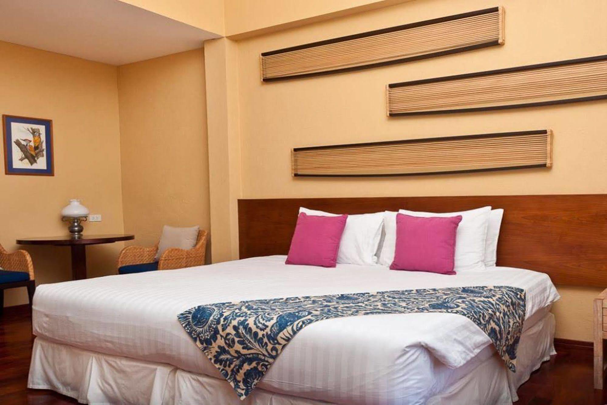 Granmonte Wine Cottage Phayayen Ngoại thất bức ảnh