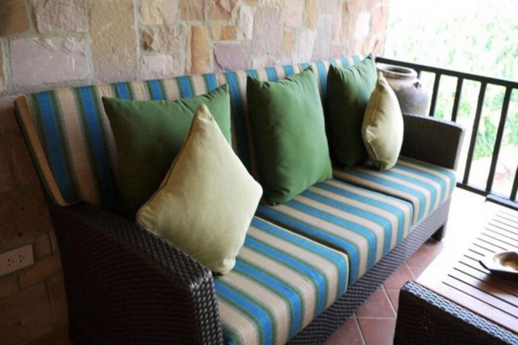 Granmonte Wine Cottage Phayayen Ngoại thất bức ảnh